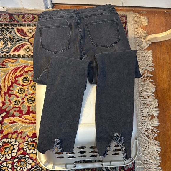 4 pair Skinny Jeans with Distressed Details Size S-XS - Picture 10 of 10